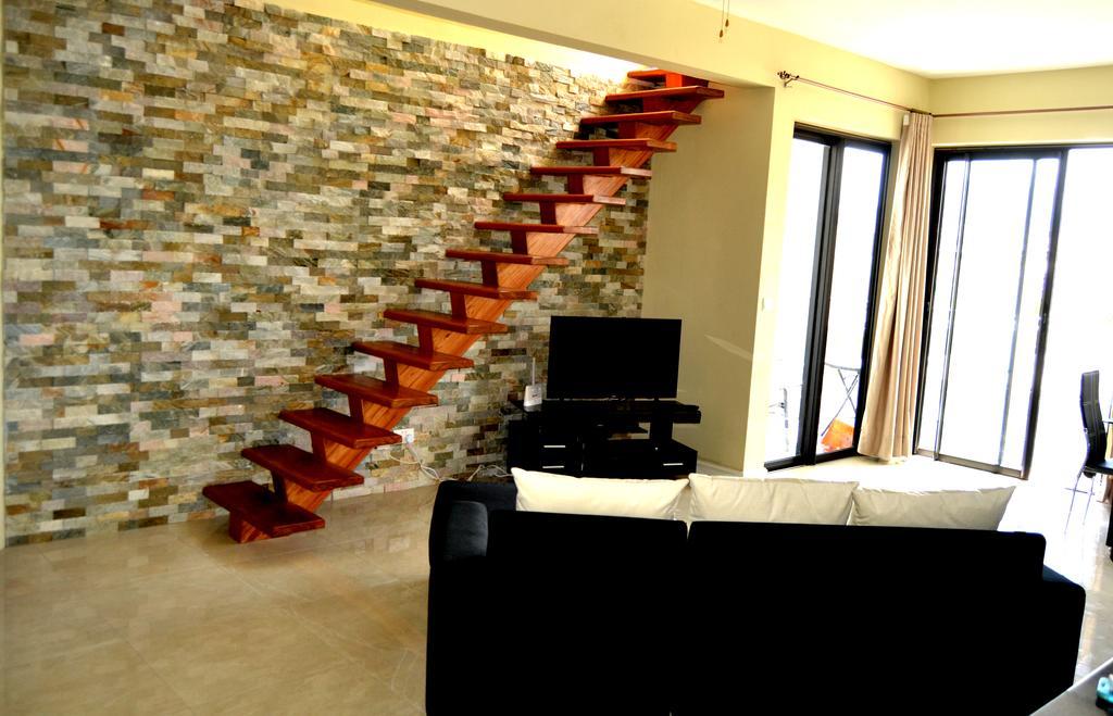 Flic En Flac Beach Penthouse 외부 사진